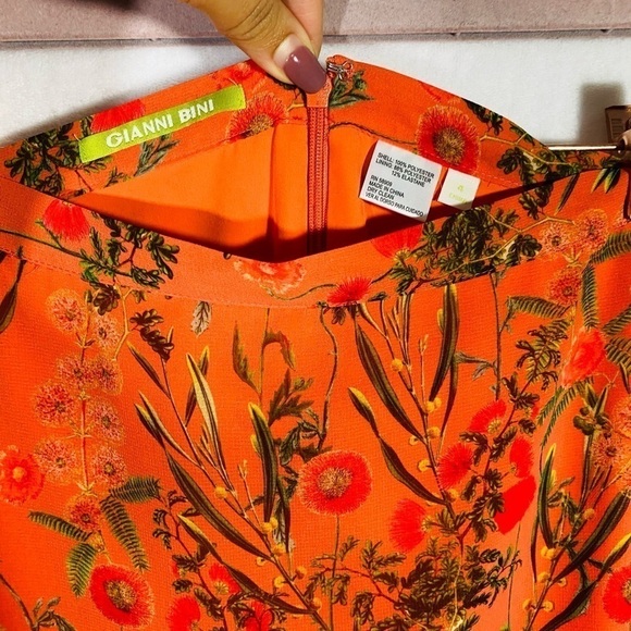 NWT Gianni Bini Candance print peach midi floral skirt size 4 - Picture 3 of 6